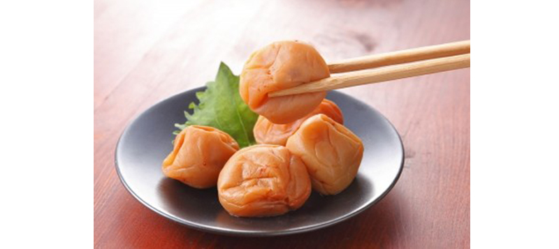 Diet Ala Jepang Menggunakan Hot Umeboshi