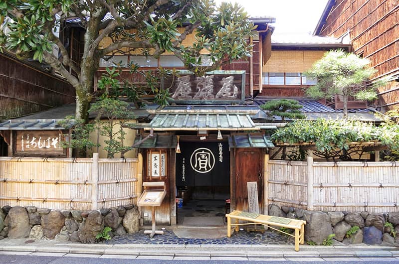 Inilah 10 Restoran Tertua di Jepang
