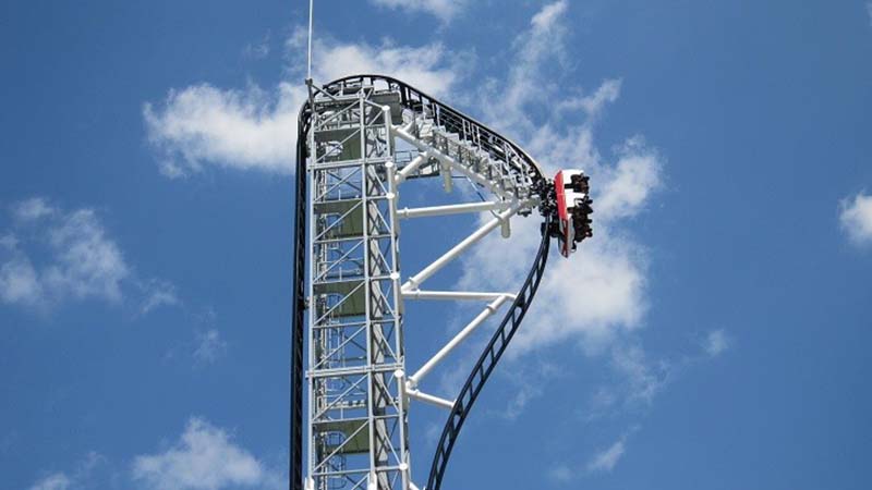 Ingin Uji Nyali? Cobalah 7 Wahana Ekstrem di Fuji-Q Highland Ini!