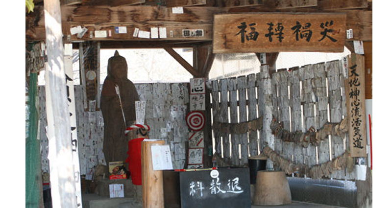 Bimbogami Jinja, Kuil Untuk Memuja Dewa Kemiskinan di Nagano