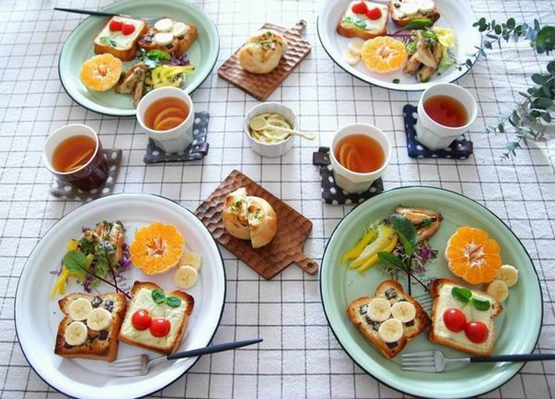 Cherry Toasts, Roti Berhiaskan Cherry Lagi Tren di Dunia Instagram Jepang