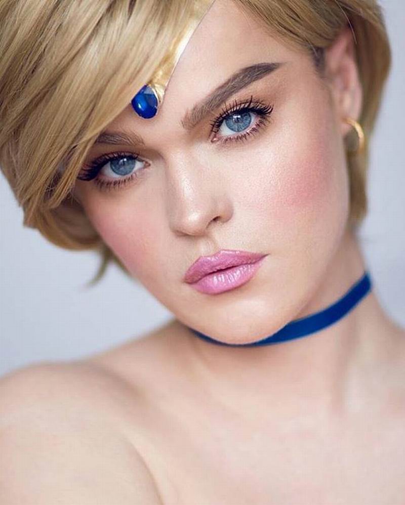 Makeup Artist Profesional Ciptakan Tampilan Para Karakter Sailor Moon