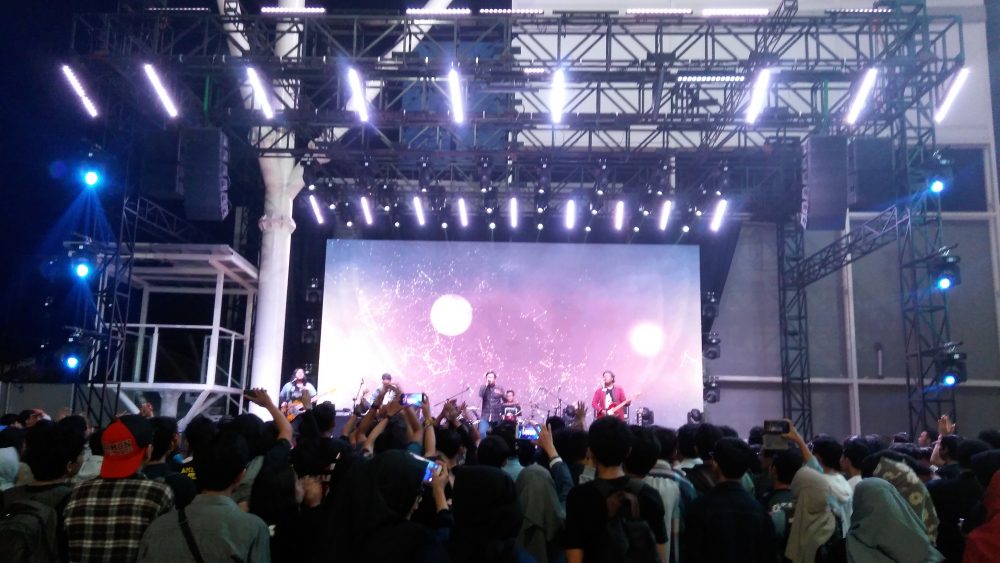 Keseruan Tribute to One Ok Rock 2017 - Our Ambition di Bandung