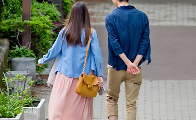Tips Mengirimkan LINE Setelah Kencan Pertama, Menurut Anak Muda Jepang