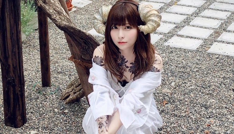 Gaji Uramaru, Cosplay Cantik Nomor Satu Di Jepang Diungkap Oleh Abema TV