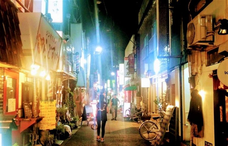 Ini Menikmati Wisata Malam Di Jepang? Coba Datang Ke 5 Yokocho Di Tokyo Ini!