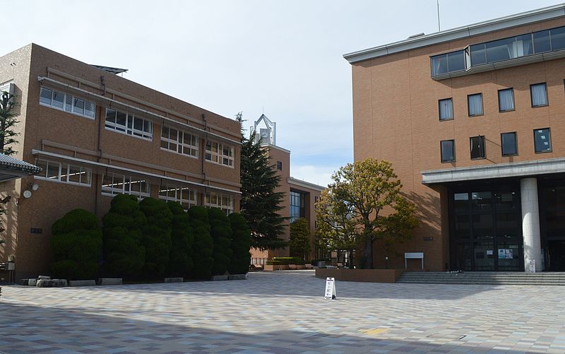Universitas di Kyoto Gratiskan Biaya Kuliah Bagi Mahasiswa Berumur 100 Tahun