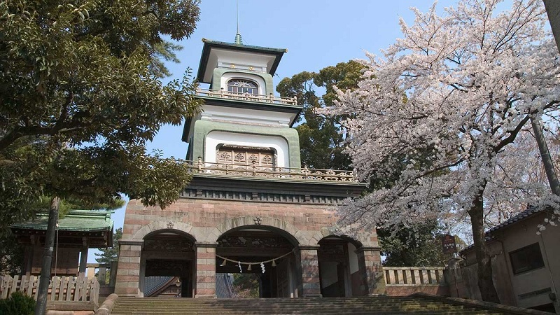 Kuil Oyama di Kanazawa Yang Memiliki Gabungan Arsitektur Jepang, China, dan Eropa