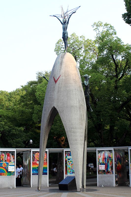 Mengenang Sejarah di Hiroshima Peace Memorial Park