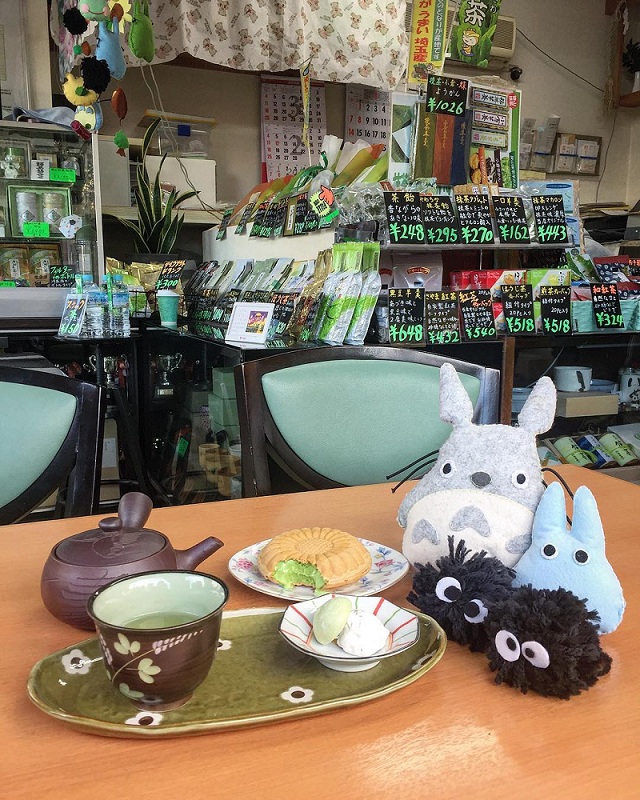 Minum Teh Sambil Ditemani Totoro di Hutan Totoro, Tokorozawa