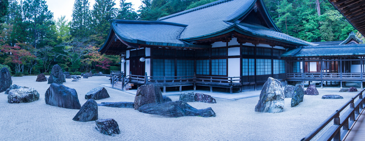 Mengenal Kuil Kongobuji, Kuil Buddha dengan Taman Batu Zen Terbesar di Jepang