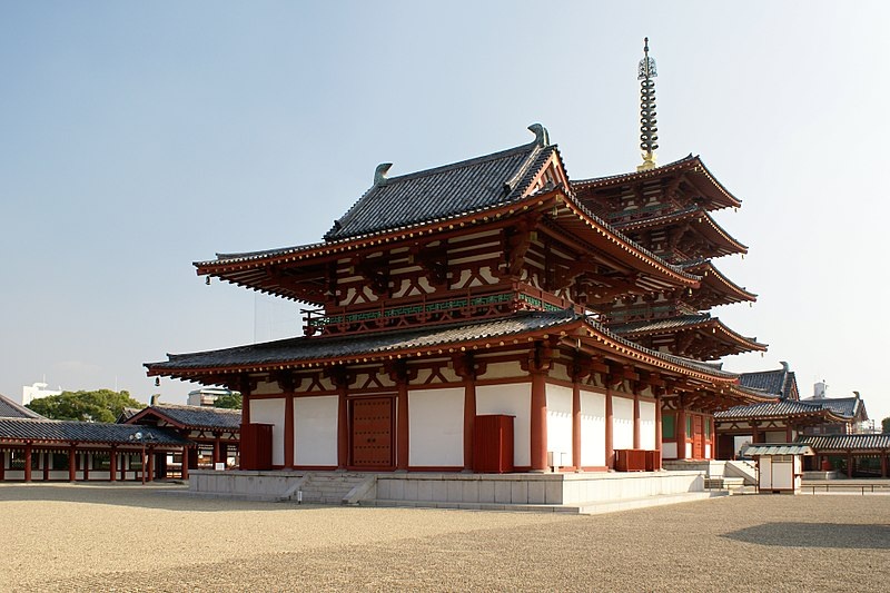 Kuil Shitennoji Kuil Buddha Tertua di Jepang Dengan Pagoda 5 Tingkat, Taman Indah, Flea Market, dan Festival Doya Doya