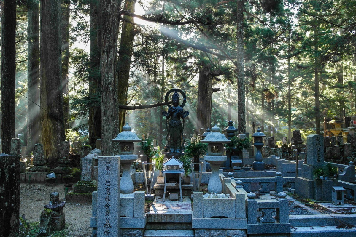 Wisata Spiritual di Gunung Koya Osaka