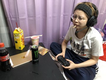 gamer girl japanesestation.com