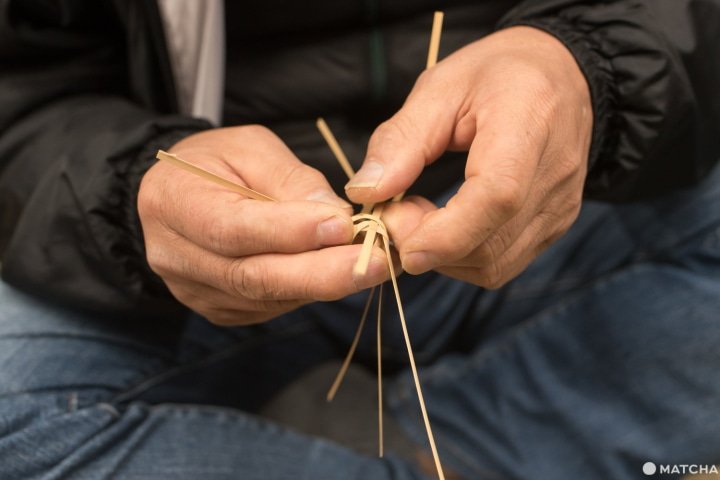 Membuat Kerajinan Bambu Tradisional Jepang