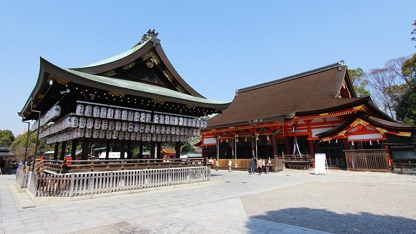 Kuil Yasaka, Spot Wisata Populer di Gion, Kyoto
