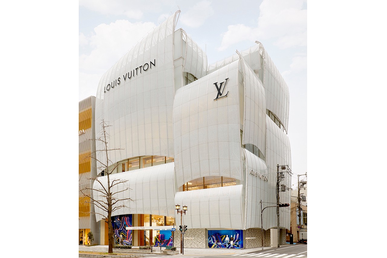 Intip Mewahnya Louis Vuitton Maison Osaka Midosuji!