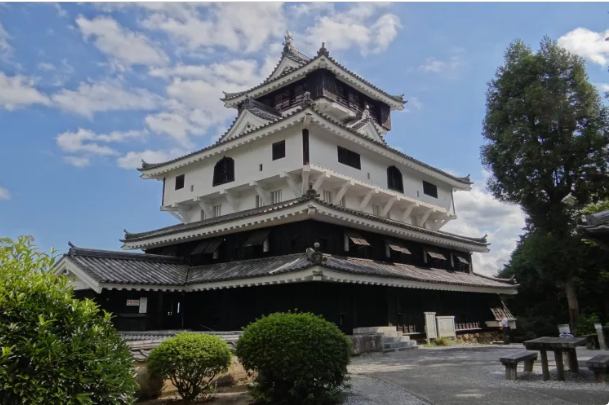 Berwisata ke Iwakuni, Kota Kastil Cantik di Jepang
