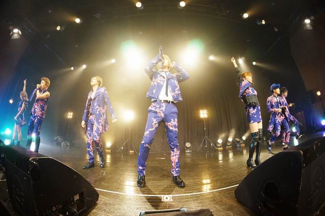 AAA Asia Tour 2015 (1)