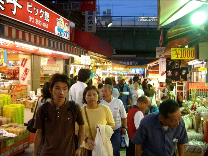 Ameyoko-Tempat-Untuk-Menikmati-Sensasi-Berbeda-Liburan-di-Jepang.3