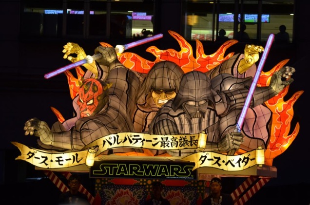 Berbagai karakter dari Star Wars berubah menjadi lampion khas Jepang di Aomori Nebuta Festival