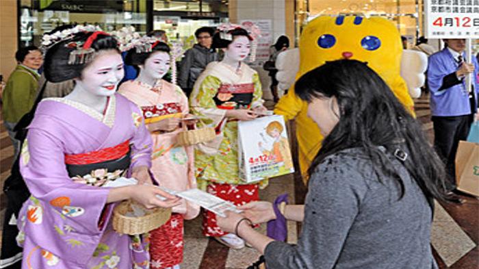 Geisha Jepang Dikerahkan Untuk Ramaikan Persiapan Pemilu Regional Jepang