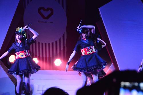 Histeria para penggemar JDrama bertemu idola mereka di JSeries Festival 2015 (11)