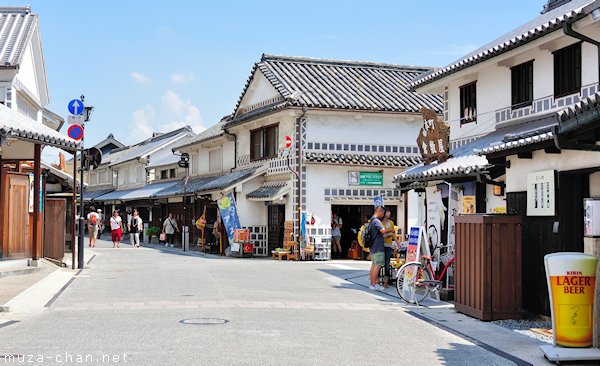 Honmachi, jalanan bergaya tradisional seperti di zaman Edo
