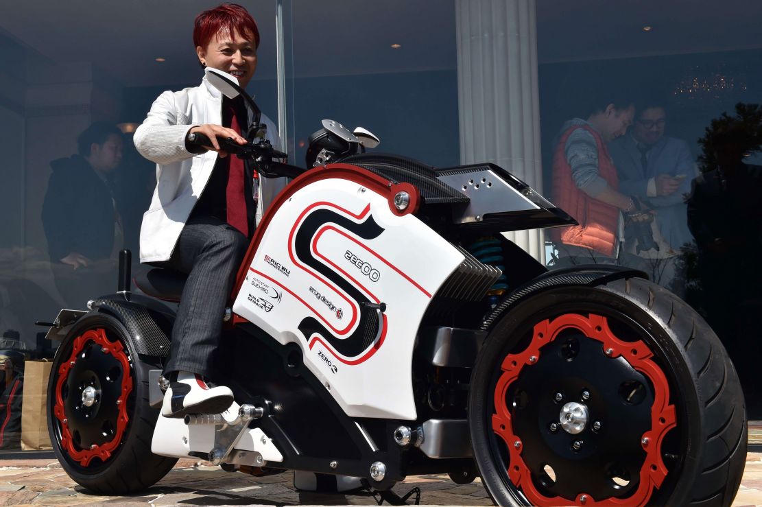 Inilah Sepeda Motor Listrik Zecoo dari Jepang yang Harganya Hampir 1 Miliar! (1)