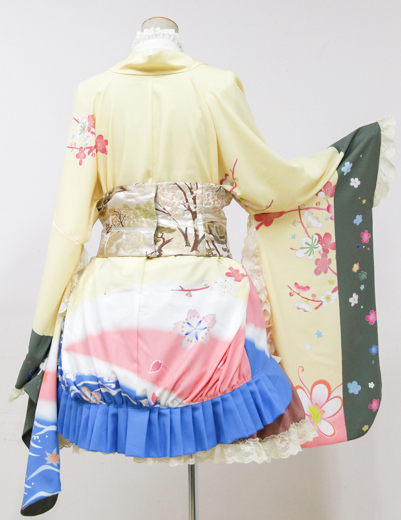 Kawaii! Gaun mengagumkan ini menggabungkan gaya lolita dan busana tradisional Jepang! (2)