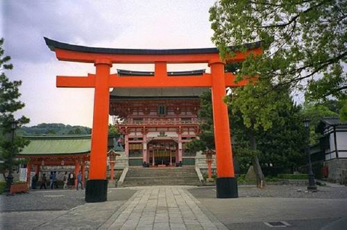 Kuil-Kuil Shinto Terindah Di Jepang
