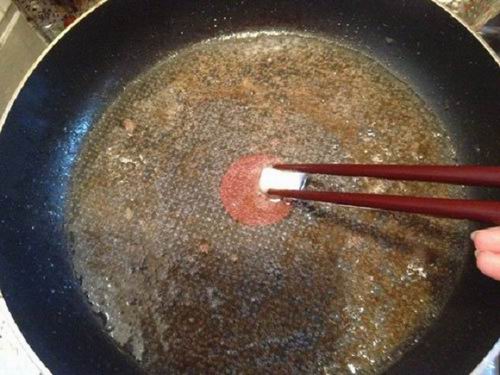 Mau membuat gyudon lezat hanya dalam waktu lima menit Yuk kita lihat cara pembuatannya! (7)