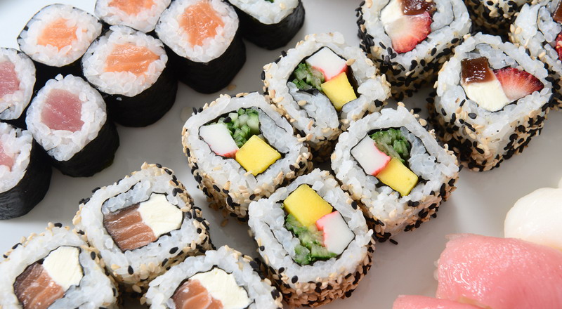Membuat Sushi Harus Pakai Beras Jepang