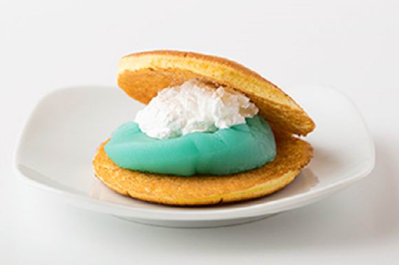 Oishii! Inilah Ramune Dorayaki, kue dorayaki dengan isi berwarna biru dan rasa yang unik! (1)