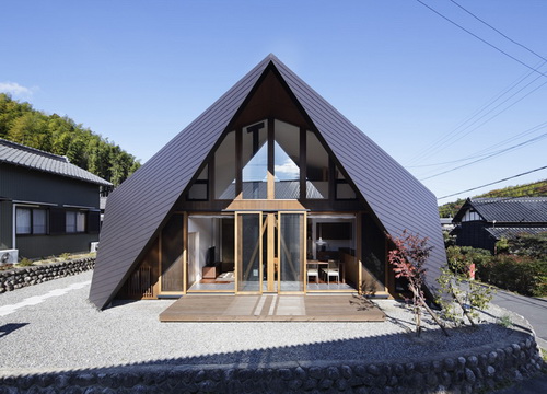 Origami House, Sebuah Desain Rumah Beratap Lipat Menyerupai Origami (3)
