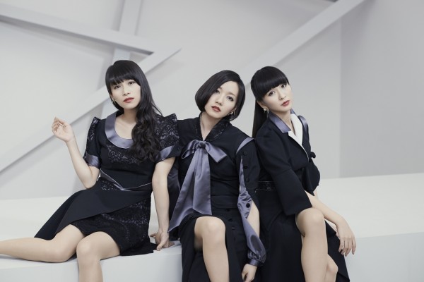 Rambut hitam kembali digandrungi para gadis di Jepang