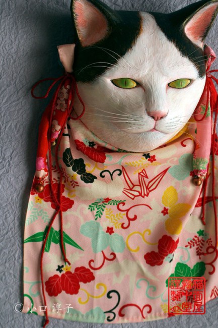 Sugoi! Seniman Jepang membuat topeng kucing yang keren juga seram! (4)