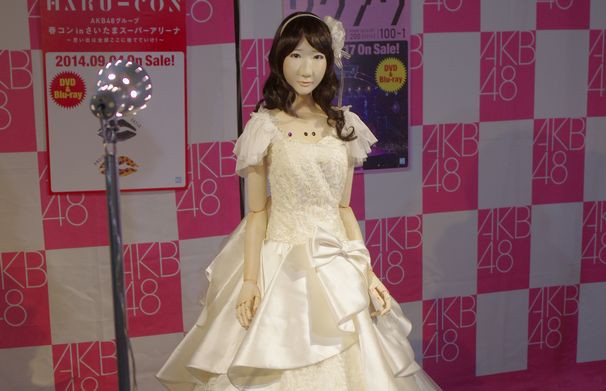 Wah, robot yang mirip dengan Yuki Kashiwagi akan menikah! (2)