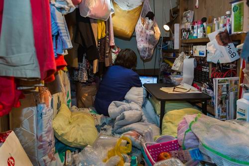 Wah, ternyata di Jepang masih ada orang-orang yang tinggal di ruangan yang sangat sempit! (6)