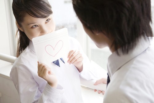 Jepang tawarkan asuransi Valentine untuk para bujang