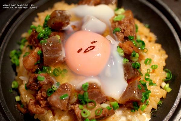 Unik! Restoran okonomiyaki di Jepang tawarkan beraneka hidangan Gudetama!