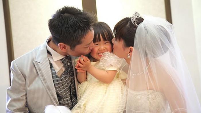 Ini yang Bikin Anak-anak Muda Jepang Makin Malas Menikah, Apalagi Punya Anak
