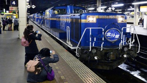 kereta-biru-hokutosei-melayani-perjalanan-tokyo-hokkaido_20150117_083218