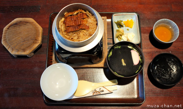 Unagi Kamameshi, salah satu hidangan yang populer di Jepang